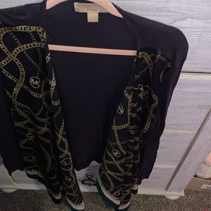 Hanger-chief style cardigan